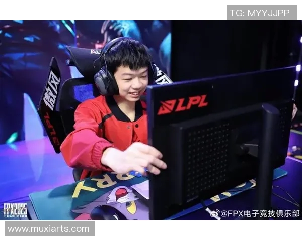 深入解析FPX战队在电竞赛事中的耐力表现与比分数据分析